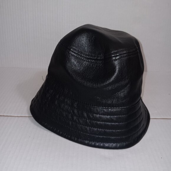 ARITIZIA BABATON FAUX LEATHER SANDRA BUCKET HAT SIZE M/L - Picture 6 of 10